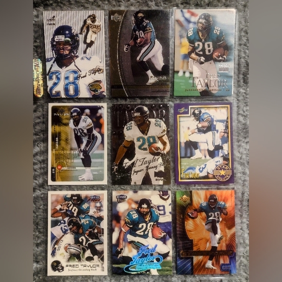 Fred Taylor JAX RB NFL Lot 12 Cards Sports Trading Cards - Picture 2 of 2
